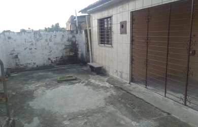 Imagem 1: Casas no Ibura Casa com 2 dormitórios