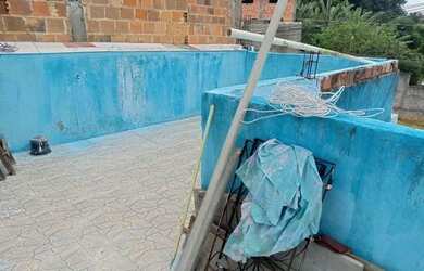 Imagem 12: Vende se uma casa. Varanda, 1 Banheiroe2 Dormitórios