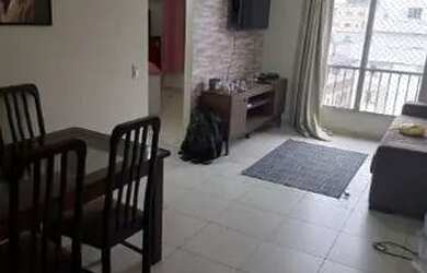 Imagem: O apartamento possui 2 Dormitórios, 1 Banheiro, 1 Vaga na garagem