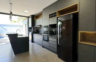 Imagem 11: Quinta do Lago. Piscina, Churrasqueira, VarandaeÁrea de serviço