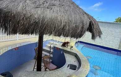 Imagem: A casa em condomínio possui 2 Dormitórios, 3 Banheiros, 2