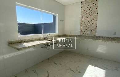 Imagem 6: Casa com 3 dormitórios à venda, 135 m² por R$ 650.000,00 - Anhumas - Borda da Mata/MG