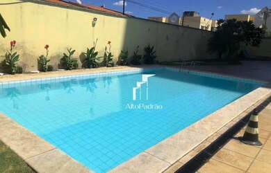 Imagem: O apartamento possui 3 Dormitórios, 1 Banheiro, 2 Vagas na