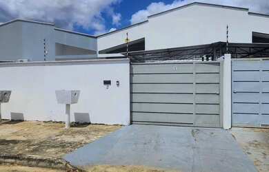 Imagem: A casa em condomínio possui 2 Dormitórios, 2 Banheiros, 2