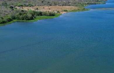 Imagem 9: Chácara na beira do lago