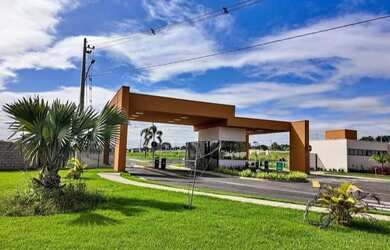 Imagem: O terreno possui 180m² de Área e está localizado em Altos