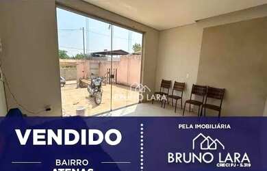 Imagem: A casa possui 2 Dormitórios, 2 Banheiros, 1 Vaga na garagem