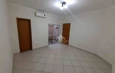 Imagem: O depósito possui 3 Vagas na garagem e 20m² de Área e está