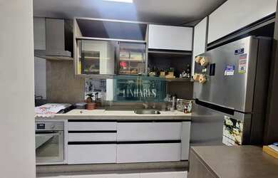 Imagem: O apartamento possui 2 Dormitórios, 2 Banheiros, 2 Vagas na