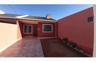 Imagem: A casa está localizado em Tiberão, Floriano à venda por R$235.000