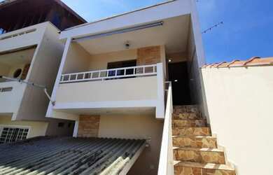 Imagem: O apartamento possui 1 Dormitório, 1 Banheiro, 40m² de Área