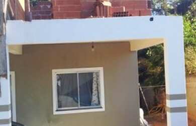 Imagem 6: Vendo casa dois andares geminada em araruama