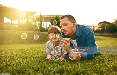 Imagem: O terreno e possui Dormitórios, Suítes, Banheiros, 1000-0m²