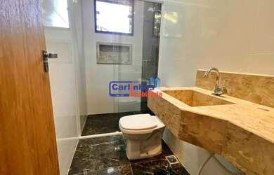 Imagem 10: Casa Padrão. Piscina, 140m² de Área, 2 Vagas na garageme3 Dormitórios