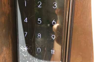 Imagem: A kitnet possui 1 Dormitório, 1 Banheiro, 1 Vaga na garagem