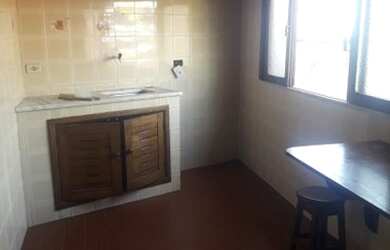 Imagem: A casa possui 2 Dormitórios, 2 Banheiros, 70m² de Área e