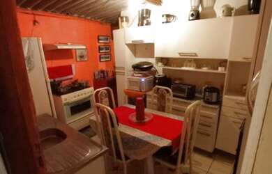 Imagem 3: Casa a Venda. 1 Banheiroe3 Dormitórios