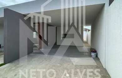 Imagem: A casa possui 3 Dormitórios, 4 Banheiros, 1 Vaga na garagem