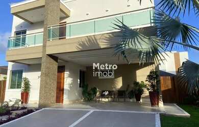 Imagem: A casa em condomínio possui 4 Dormitórios, 5 Banheiros, 3