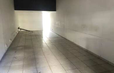 Imagem: O depósito possui 70m² de Área e está localizado em Buritis