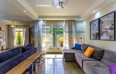 Imagem: A casa possui 3 Dormitórios, 5 Banheiros, 5 Vagas na garagem