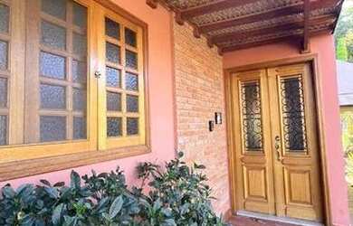 Imagem: A casa em condomínio possui 5 Dormitórios, 5 Banheiros, 4