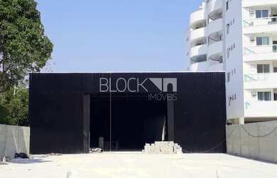 Imagem: O depósito possui 2.583m² de Área, Imóvel novo e está