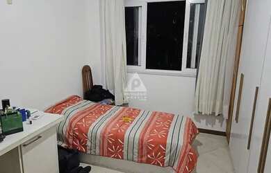 Imagem 10: Apartamento de 3 quartos, sendo um suíte. Está todo reformado e fica...