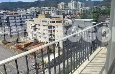 Imagem: O apartamento possui 3 Dormitórios, 2 Banheiros, 1 Vaga na