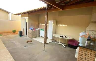 Imagem 2: VENDE-SE CASA NO JARDIM URBANO AO LADO DA PRAÇA DP ASA DELTA