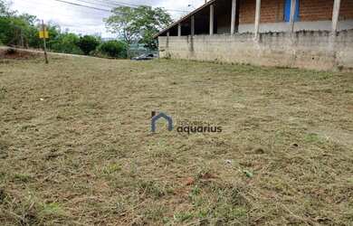 Imagem: O terreno possui 686m² de Área e está localizado em Jardim