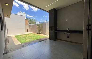 Imagem 8: Linda casa em condomínio à venda