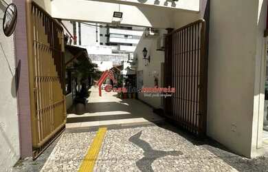 Imagem: O depósito possui 5 Vagas na garagem, 20m² de Área e está