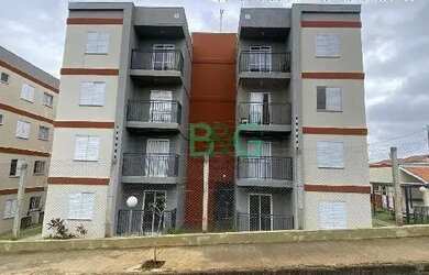 Imagem: O apartamento possui 2 Dormitórios, 1 Banheiro, 1 Vaga na garagem