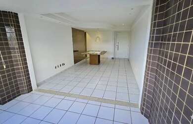 Imagem: O apartamento possui 3 Dormitórios, 3 Banheiros, 2 Vagas na