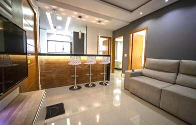 Imagem: O apartamento possui 2 Dormitórios, 1 Banheiro, 1 Vaga na garagem