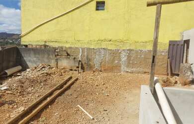 Imagem: O terreno possui 300m² de Área e está localizado em Bonsucesso