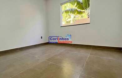 Imagem 9: Casa Padrão. Piscina, 140m² de Área, 2 Vagas na garageme3 Dormitórios