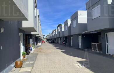 Imagem: A casa possui 2 Dormitórios, 1 Banheiro e 74m² de Área e