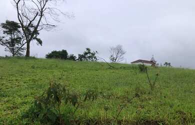 Imagem: O terreno possui 1.000m² de Área e está localizado em Torreões