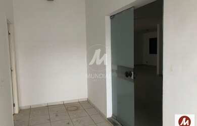 Imagem: O depósito possui 5 Vagas na garagem, 244m² de Área e está