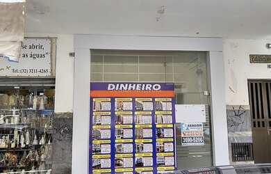 Imagem: O depósito possui 32m² de Área e está localizado em Centro