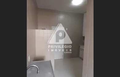 Imagem 16: Apartamento à venda, 2 quartos, 2 salas, cozinha, área, dependência, 2 banheiros, 75m², Bo