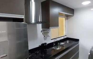 Imagem: O apartamento possui 3 Dormitórios, 1 Banheiro, 1 Vaga na garagem