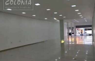 Imagem: O depósito possui 557m² de Área e está localizado em Centro