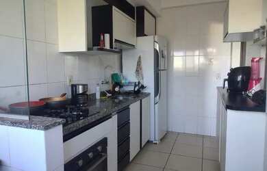 Imagem: O apartamento possui 2 Dormitórios, 2 Banheiros, 1 Vaga na