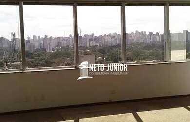 Imagem: O depósito possui 5 Vagas na garagem, 150m² de Área e está