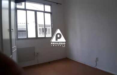 Imagem 4: Apartamento à venda, 2 quartos, 2 salas, cozinha, área, dependência, 2 banheiros, 75m², Bo