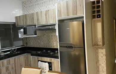 Imagem: A casa possui 2 Dormitórios, 2 Banheiros, 2 Vagas na garagem