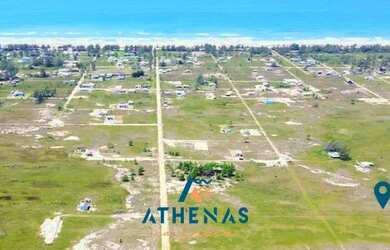 Imagem: O terreno à venda possui e está localizado em Balneário